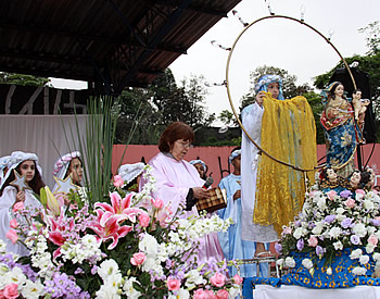 Festa da padroeira de Embu