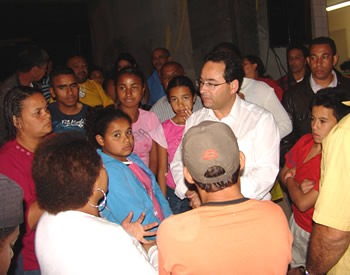 Prefeito participa de reunião no Jardim do Colégio