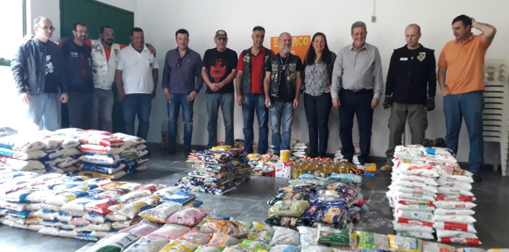 16º Aniversário do Águias TS Motoclube arrecada 1,5 toneladas de alimentos