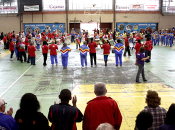 Festa encerra os 7º Jogos Cooperativos em Embu das Artes