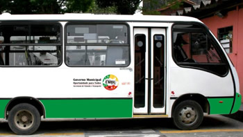 Morador do Jardim Mazza transforma linhas de ônibus em cenário de