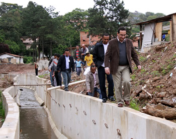 Prefeito ouve as comunidades dos jardins Taima e da Luz