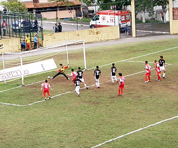 Garotos de Embu vencem o Campeonato Estadual de Futebol