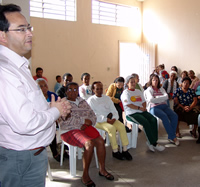 Prefeito se reúne com grupo do CRI