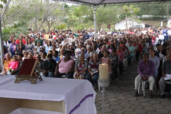 Prefeito Prefeito na Missa de Finados