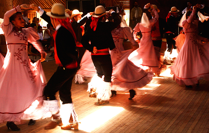 Domingo tem dança gaúcha no Centro Histórico