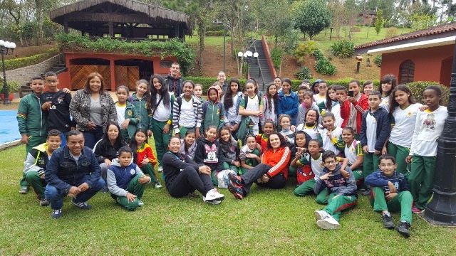 Estudantes visitam o CT do São Paulo em Cotia - Prefeitura da Estância  Turística de Embu das Artes