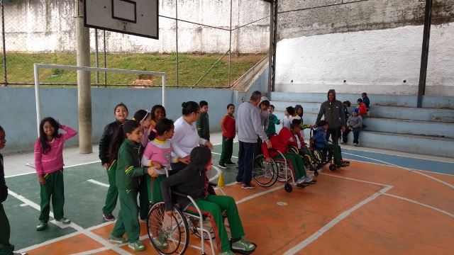 Semana do esporte adaptado na E.M. Astrogilda de Abreu Sevilha