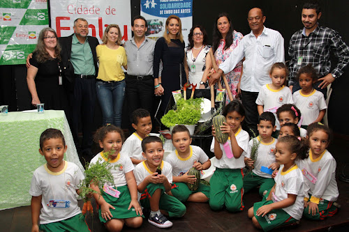 Horta Educativa é oficialmente lançada em Embu das Artes