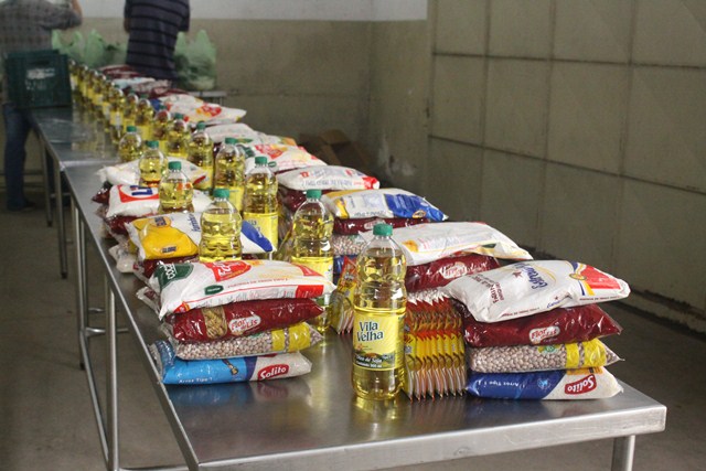 Banco de Alimentos:  1.500 kits de alimentos para famílias carentes