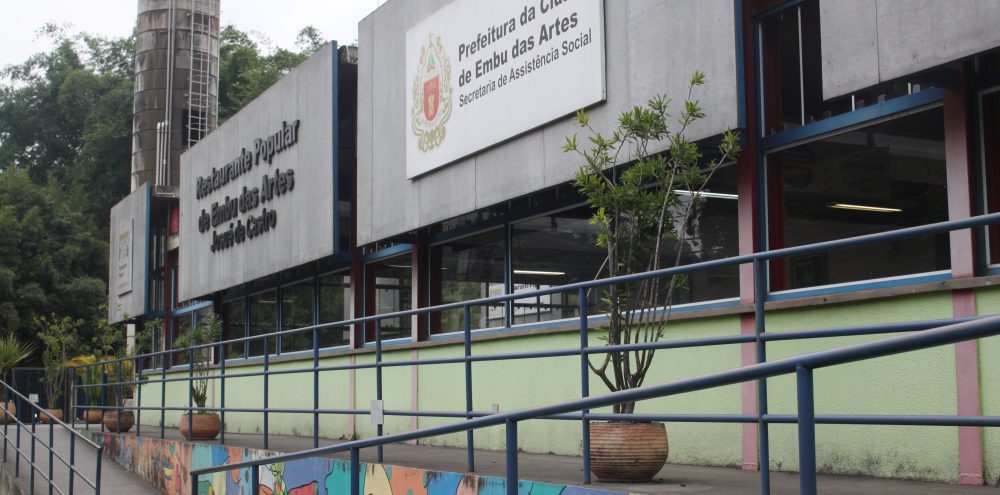 Restaurante Popular tem cardápio festivo em dezembro