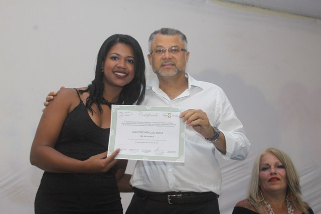 Formatura do curso de qualificação profissional da Associação São Marcos