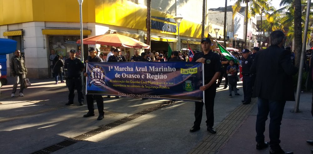 GCM participa da 1ª Marcha Azul Marinho