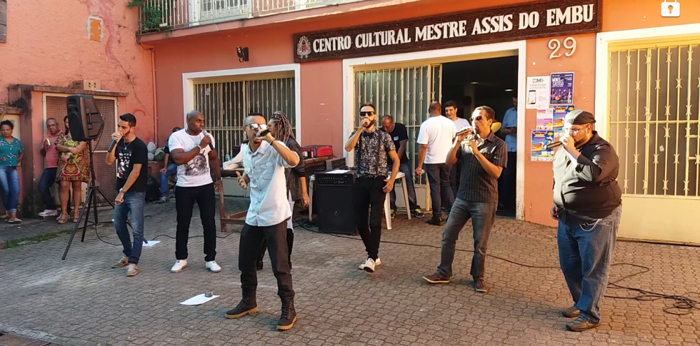 Apresentação da Banda Vocal Perseptom impressionou público