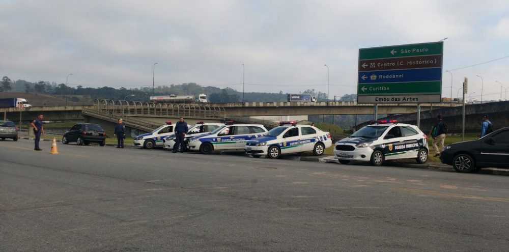 Foragido da justiça é preso pela GCM de Embu das Artes