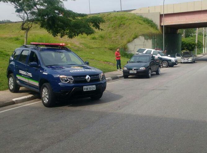 GCM e Polícia Civil realizam operação e prendem 4 por receptação