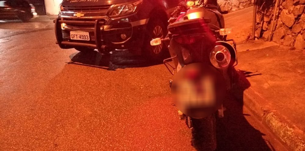 Operação Embu Mais Segura recupera motos e prende foragido