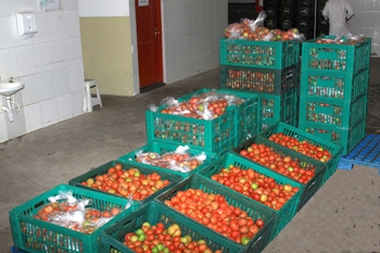 Banco de Alimentos recebe doação com mais de 15 toneladas de produtos
