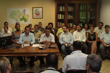 Prefeito Prefeito anuncia secretariado da gestão 2013-2016