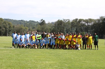 Futebol amistoso com ex-profissionais no Dia da Consciência Negra