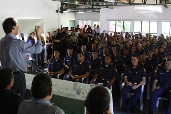 Muita animação na formatura dos novos guardas que já começaram a trabalhar