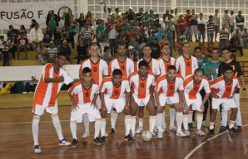 Série Ouro do Campeonato Municipal de Futsal é encerrada com show de gols