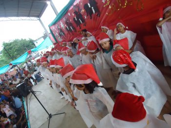 Escolas municipais realizam Cantata de Natal