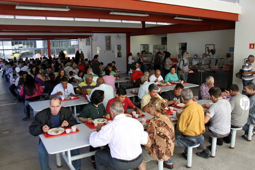 Restaurante Popular servirá caldos hoje à noite, 30/6