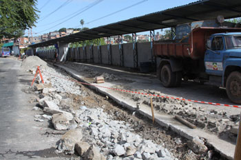 Terminal de ônibus do Valo Verde passa por reforma