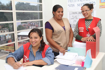 Formatura de novos agentes de saúde em Embu das Artes