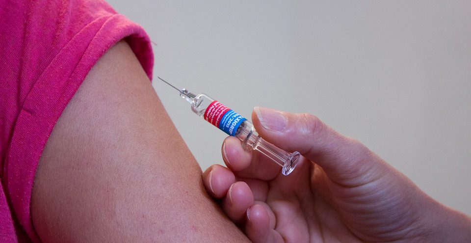 Atualização de vacinas continua nas unidades de saúde