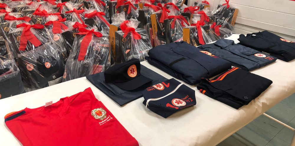 Prefeitura entrega 130 kits de uniformes novos para profissionais do Samu